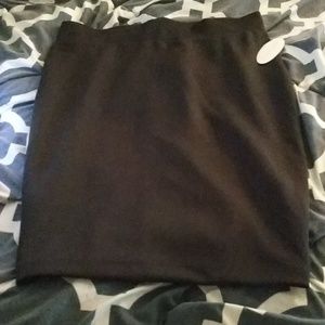 🎆24 hr Sale🎆 1x pencil skirt. By Boutique.